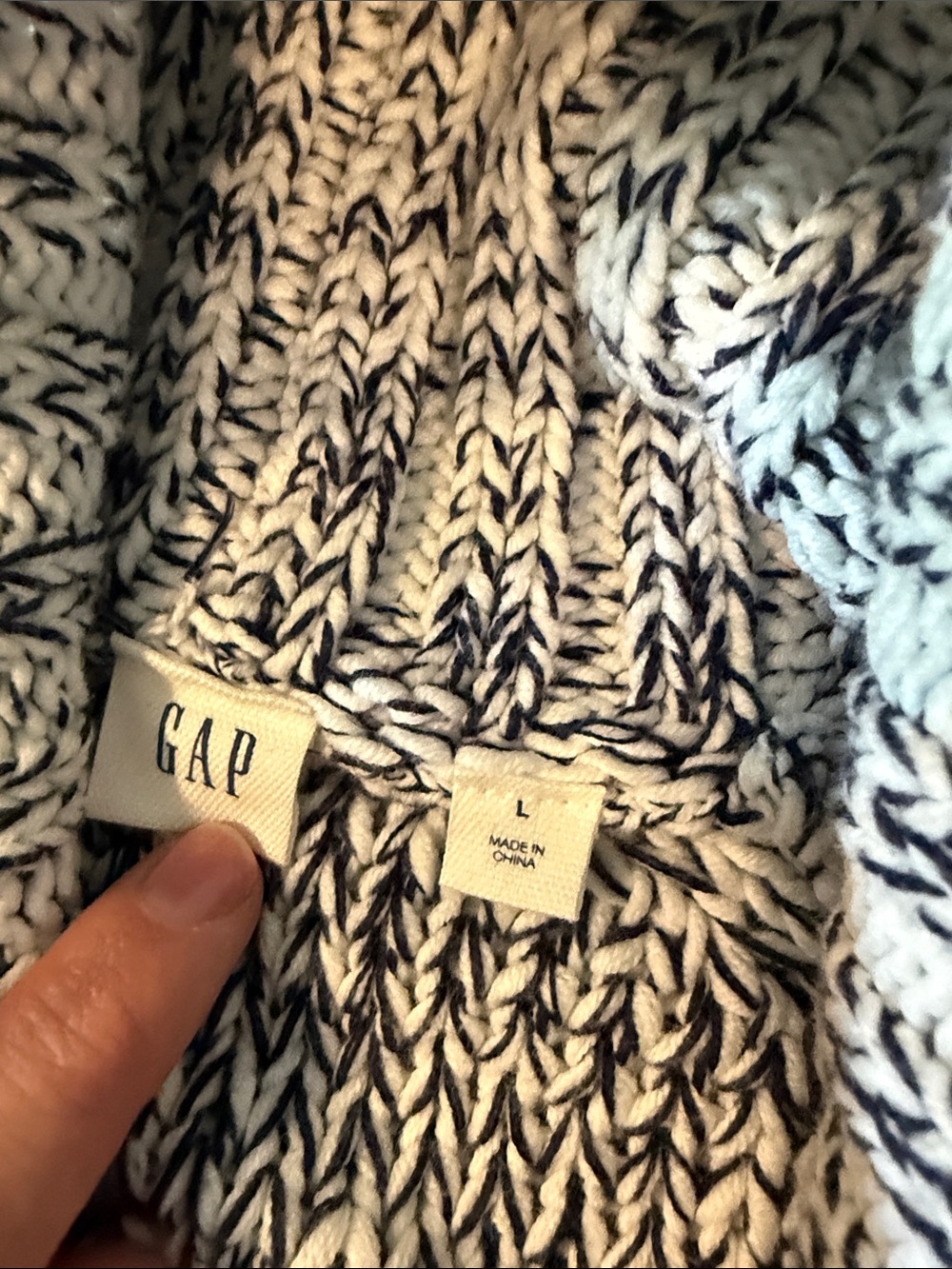 GAP Navy & White Chunky Knit Cardigan - Picture 4 of 4